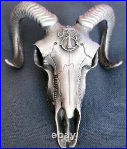Amazing 3.5 Navy USN Chief CPO Pride Challenge Coin 3D Longhorn Skull Gray