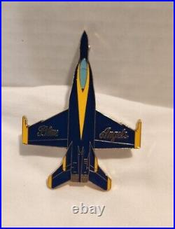 F/A-18E Super Hornet Blue Angels Men In Black US Navy Challenge Coin