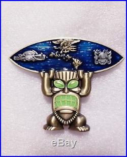 Navy Challenge Coin Hawaii SEAL Tiki Surfboard non nypd msg BEAUTIFUL cpo chief