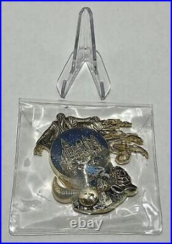 USN US Navy Offical Challenge Coin. Blue And Gold With Stand And Plastic Case
