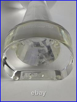 USO Guam Service Member of the Year Crystal Award Trophy 2007 US Navy Naval