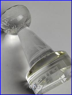 USO Guam Service Member of the Year Crystal Award Trophy 2007 US Navy Naval